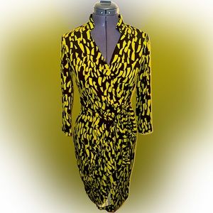 Maggie London Cocktail Wrap Dress Woman’s Size 4